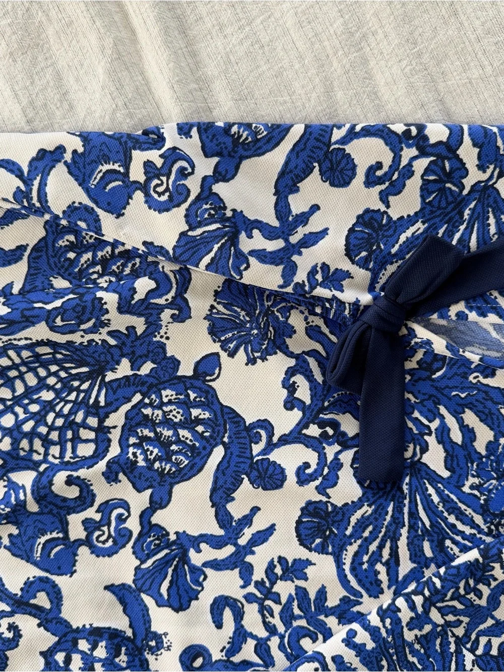 Lilly Pulitzer LuxeTetic Blue & White Floral Sleeveless dress/romper - Picture 2 of 4